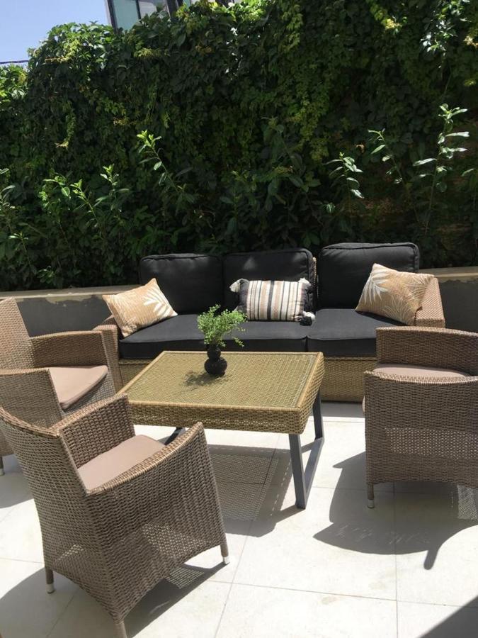 Apartments Salona Трогир Екстериор снимка