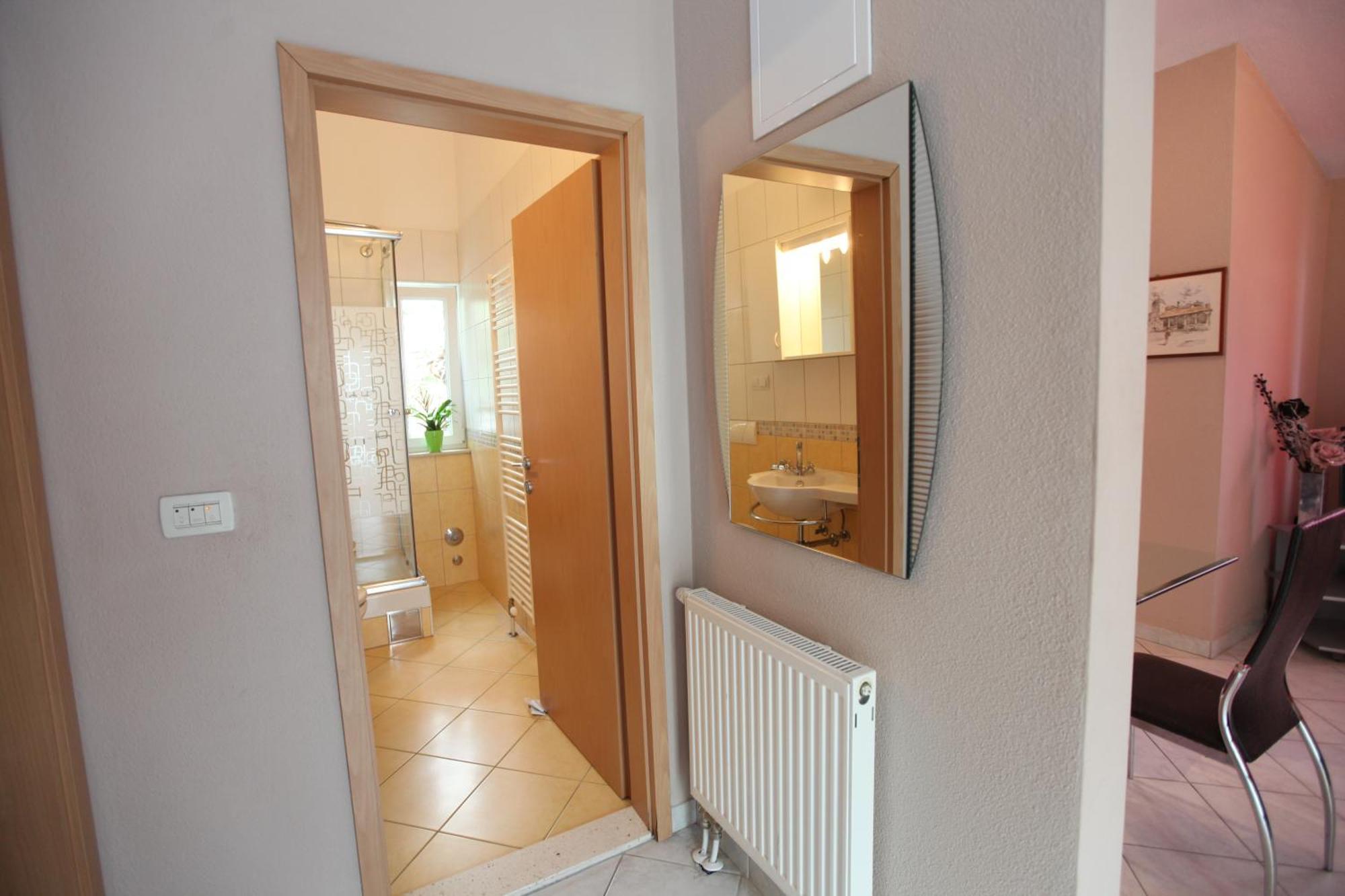 Apartments Salona Трогир Стая снимка