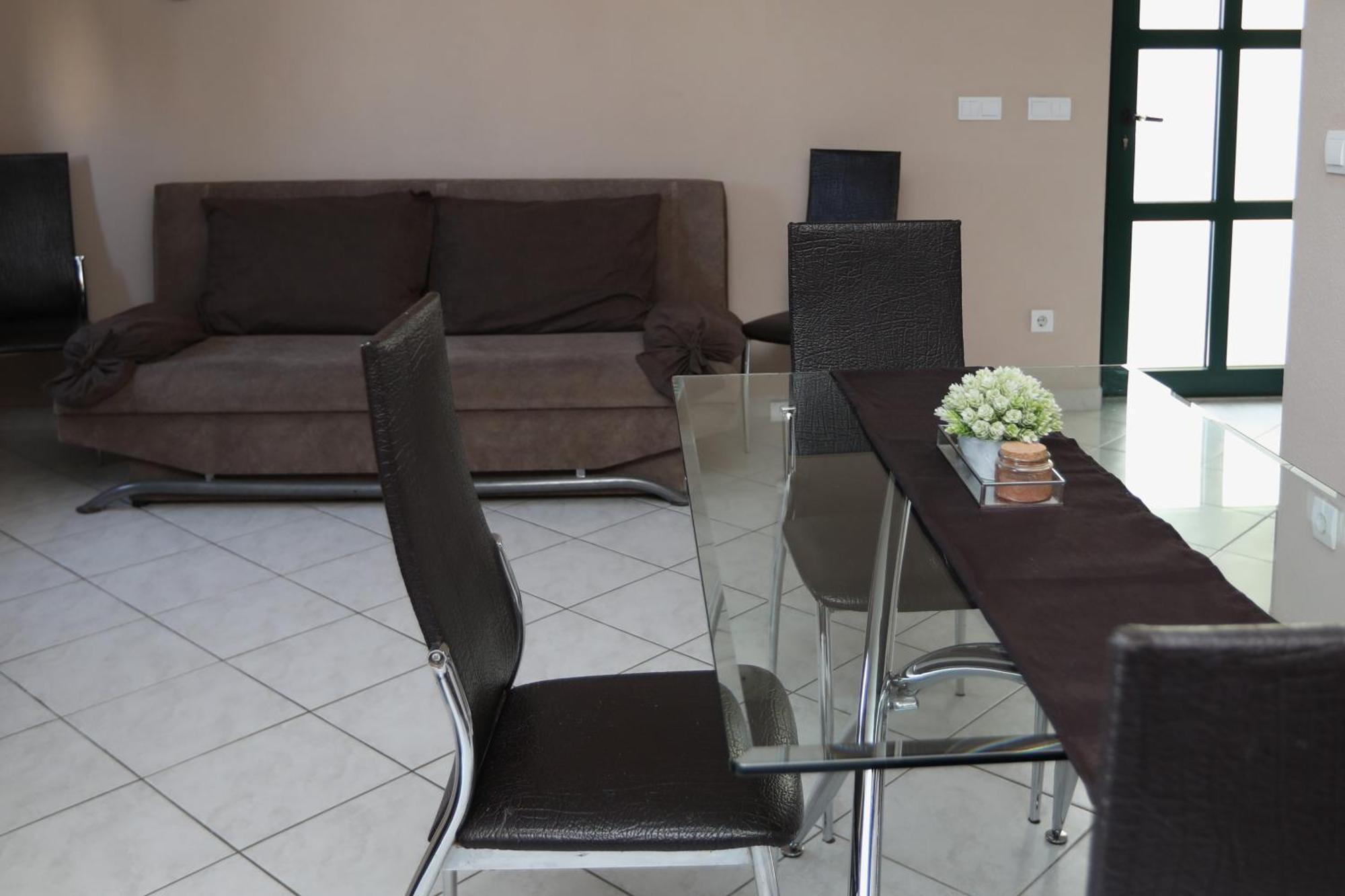 Apartments Salona Трогир Екстериор снимка