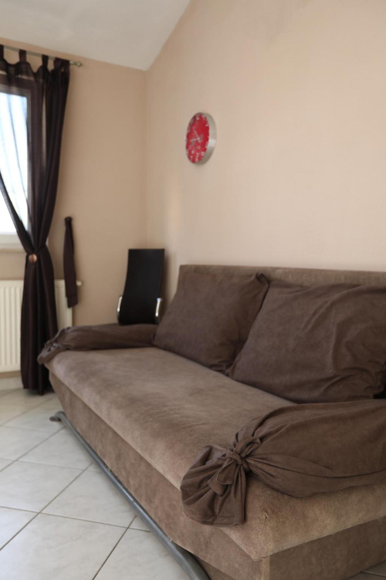 Apartments Salona Трогир Екстериор снимка