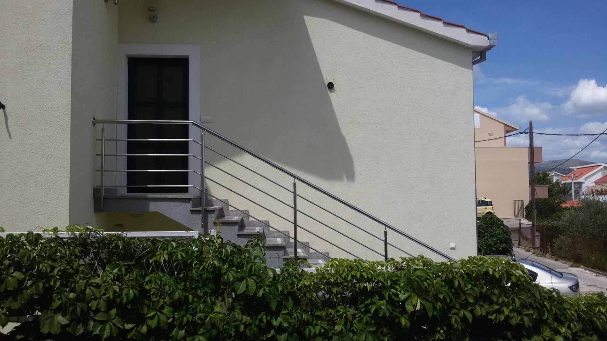 Apartments Salona Трогир Стая снимка