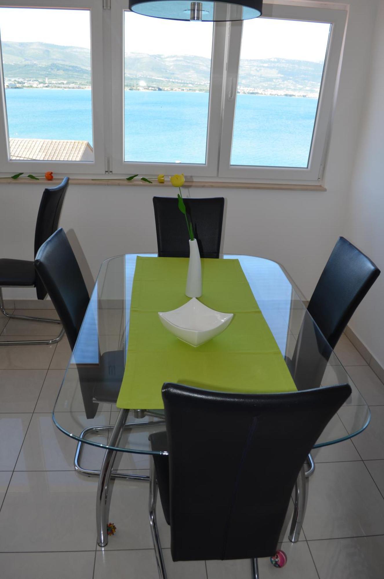Apartments Salona Трогир Стая снимка