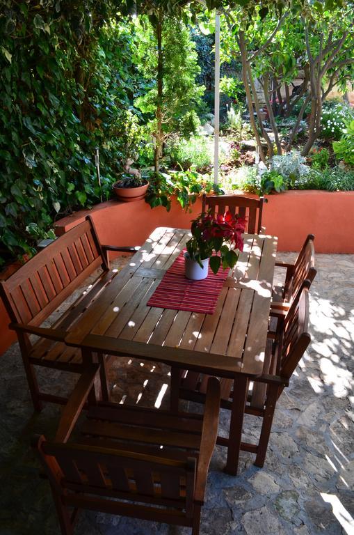 Apartments Salona Трогир Екстериор снимка