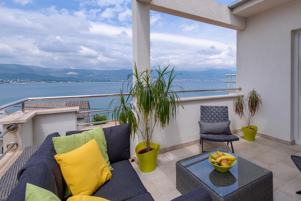 Apartments Salona Трогир Екстериор снимка