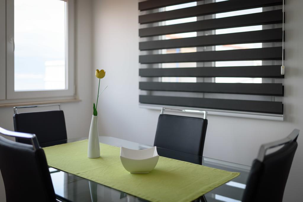 Apartments Salona Трогир Екстериор снимка